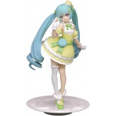 01-26561 Hatsune Miku Exceed Creative Sweetsweets Macaroon Figure -  Citron Color Version