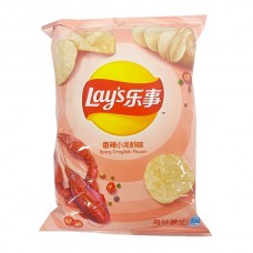 0X-92343 Lay's Potato Chips - Spicy Crayfish Flavor 2.46oz (70 g)