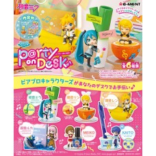 01-20709 Hatsune Miku Series DesQ Party on Desk  Blind Box Trading Figures 1200y - One Random